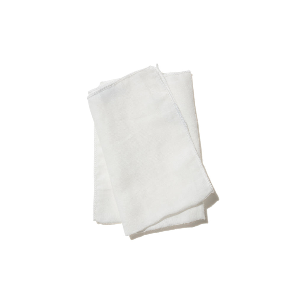 Gentle X-fol cloth A soft muslin cotton facial cloth to gently exfoliate skin whilst removing make-up and impurities